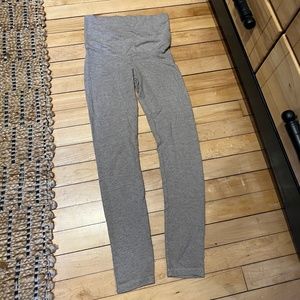 ❤️SOLD❤️H&M maternity cozy leggings